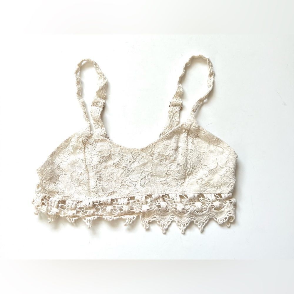 Full Tilt Cream Lace Crop Top